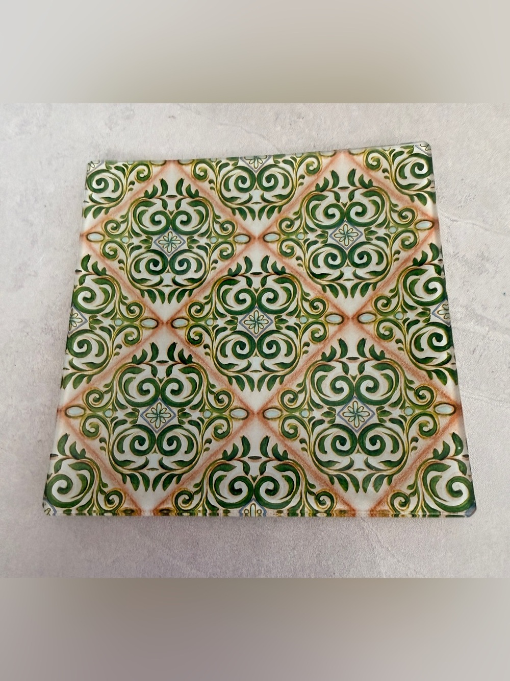 Prima Design Glass Trinket Dish Green Pattern 6”